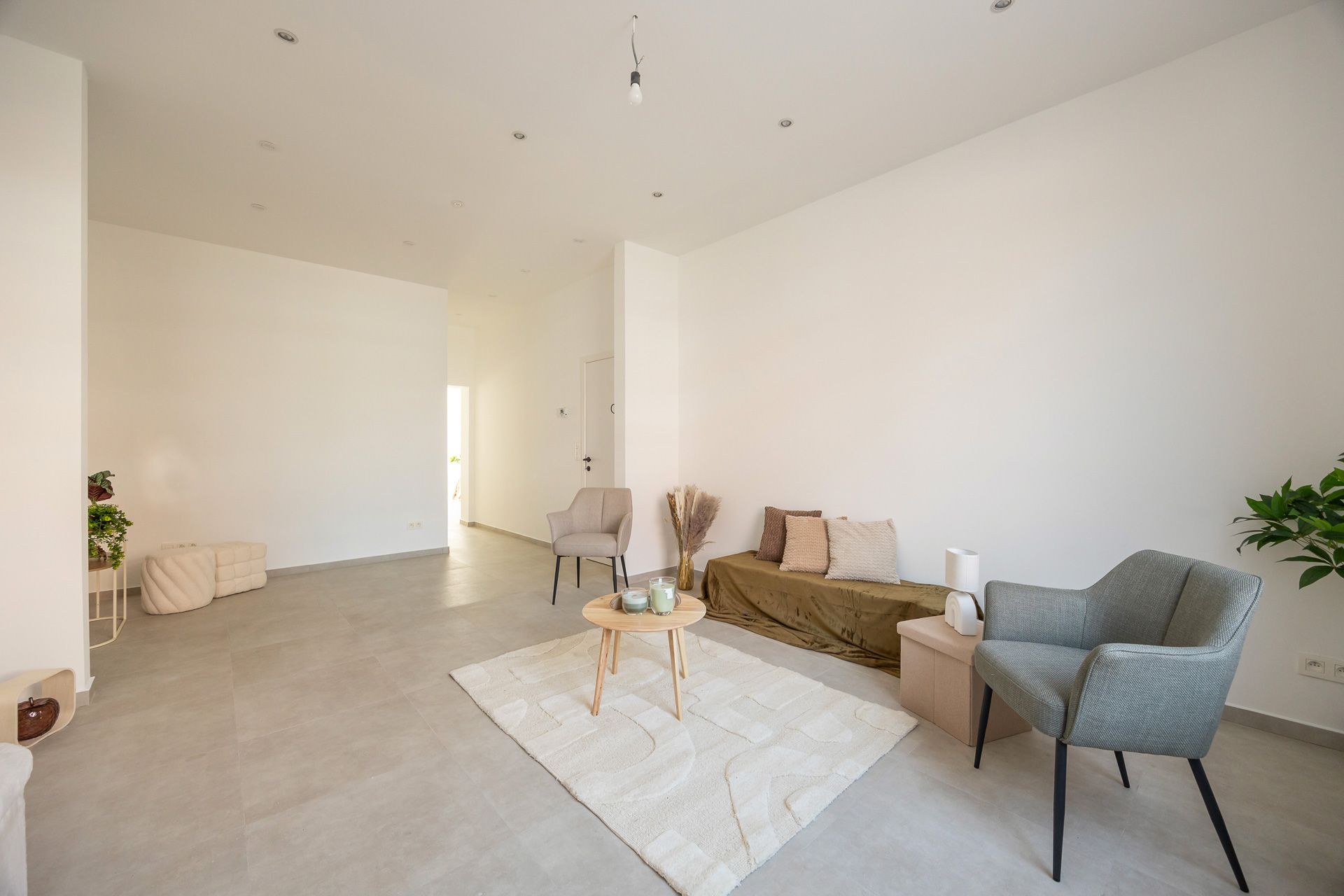 Gerenoveerde gezinswoning met tuin in rustige omgeving - foto 4