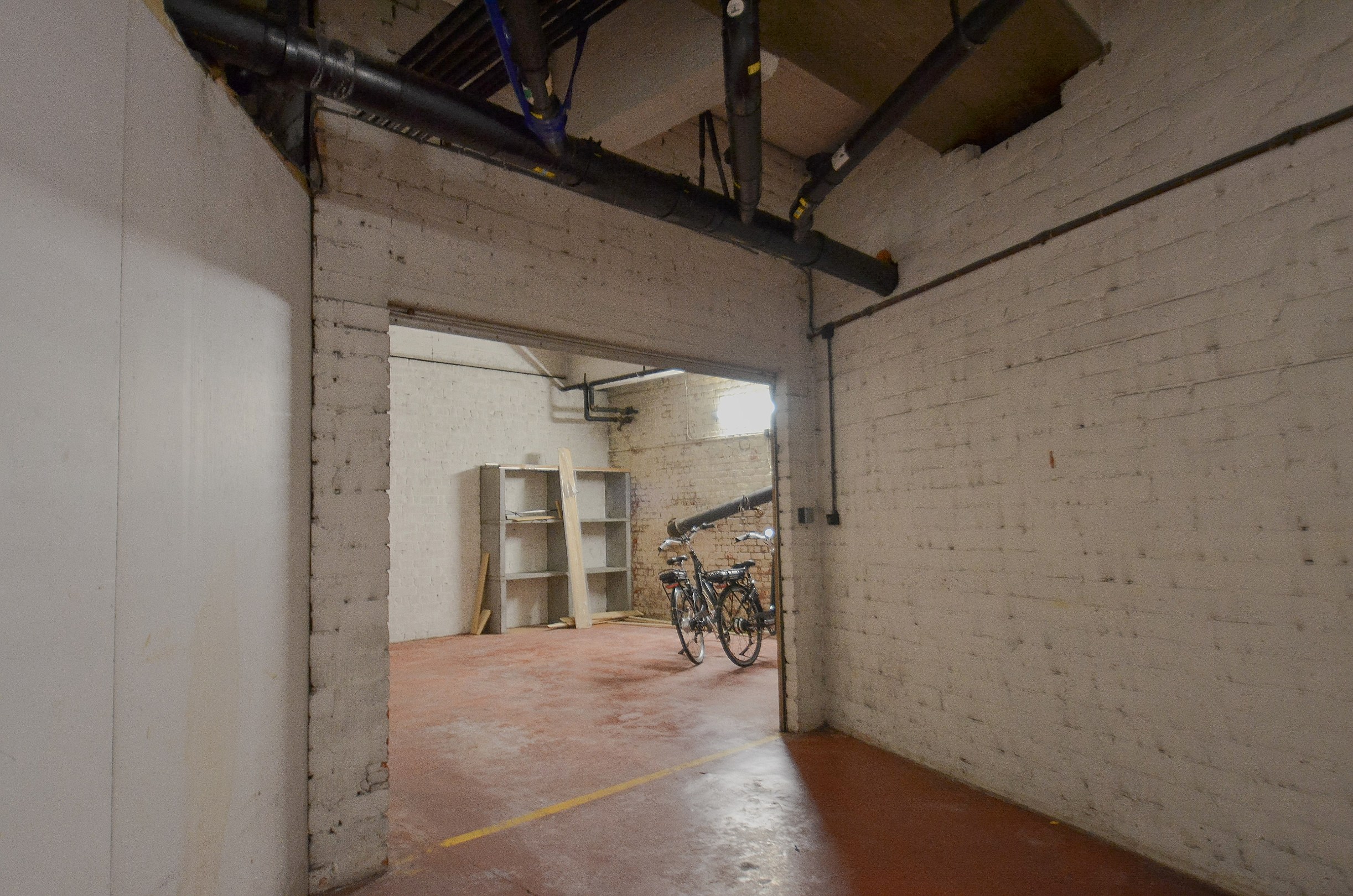 Ruime garagebox gelegen in de Elizabethlaan - foto 5