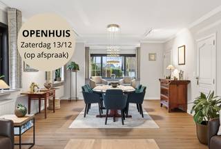 Gelegen in een gegeerde, residentiële wijk met hoge oude bomenZeer vlotte bereikbaarheid: op- en afrit E40 op minder dan 5 minutenZeer goed...