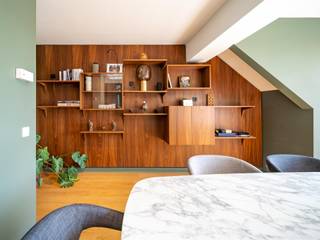 In de onmiddellijke nabijheid van Montgomery en de Europese instellingen, triplex appartement met een oppervlakte van ± 206 m² (volgens...