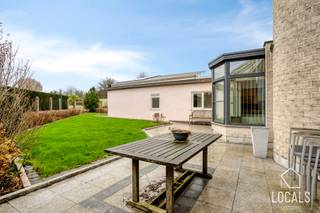 Deze centraal gelegen woning in Haaltert biedt alles wat u zoekt voor comfortabel en praktisch wonen. Op wandelafstand vindt u alle...