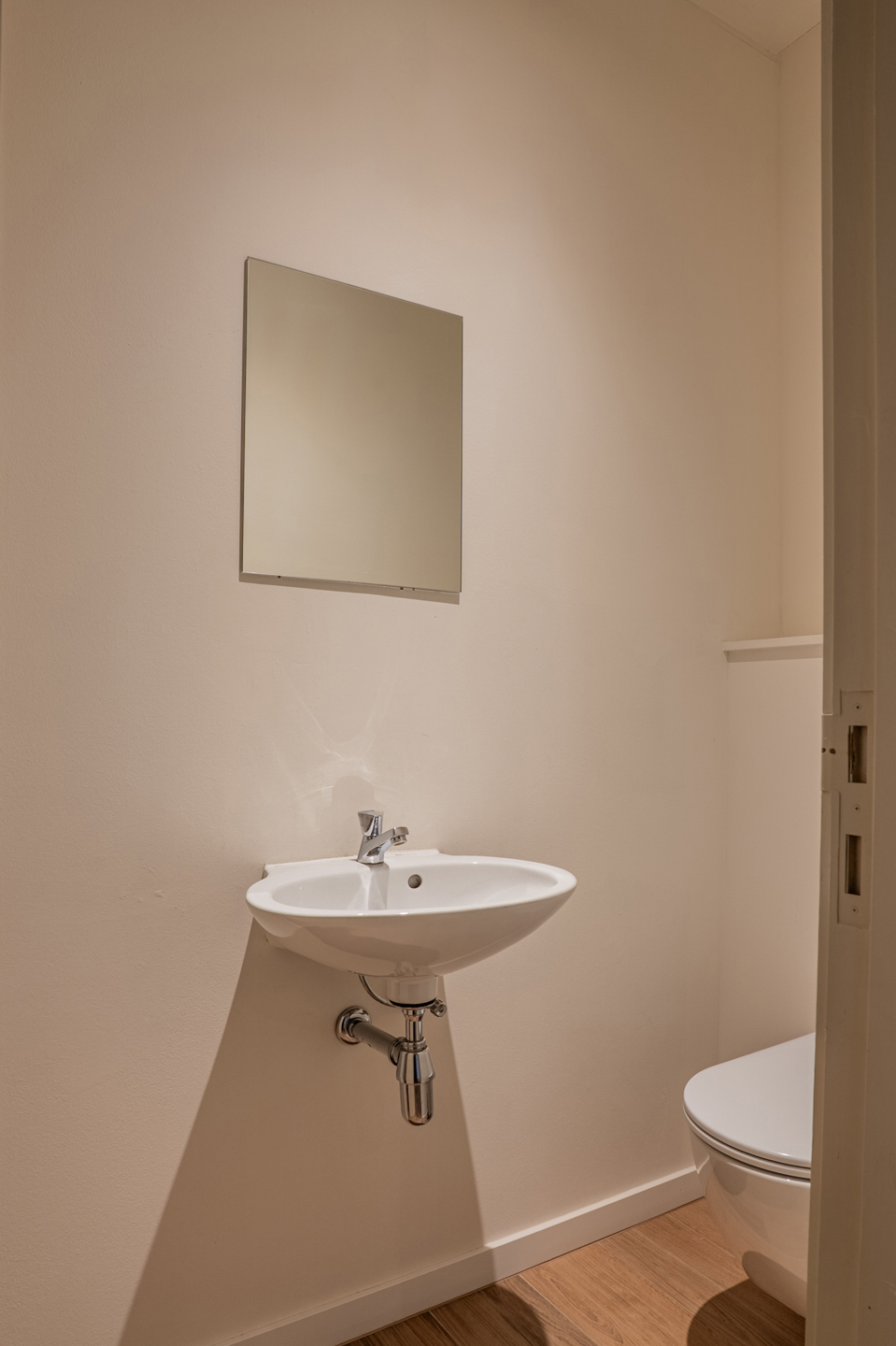 Recent vernieuwd appartement in de winkelstraat van Turnhout - foto 4