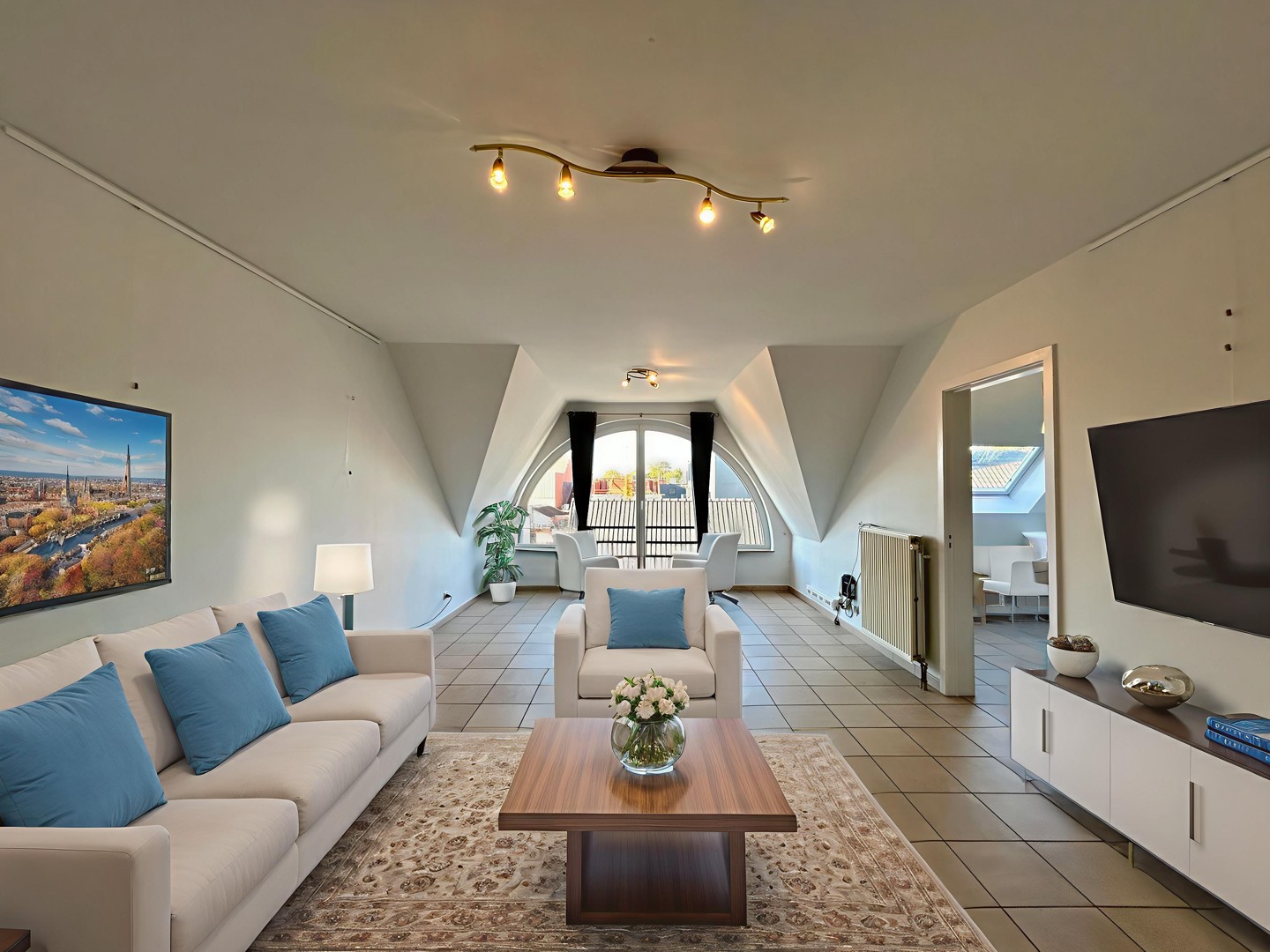 Instapklaar 2-slaapkamerappartement te centrum Tielt! - foto 2