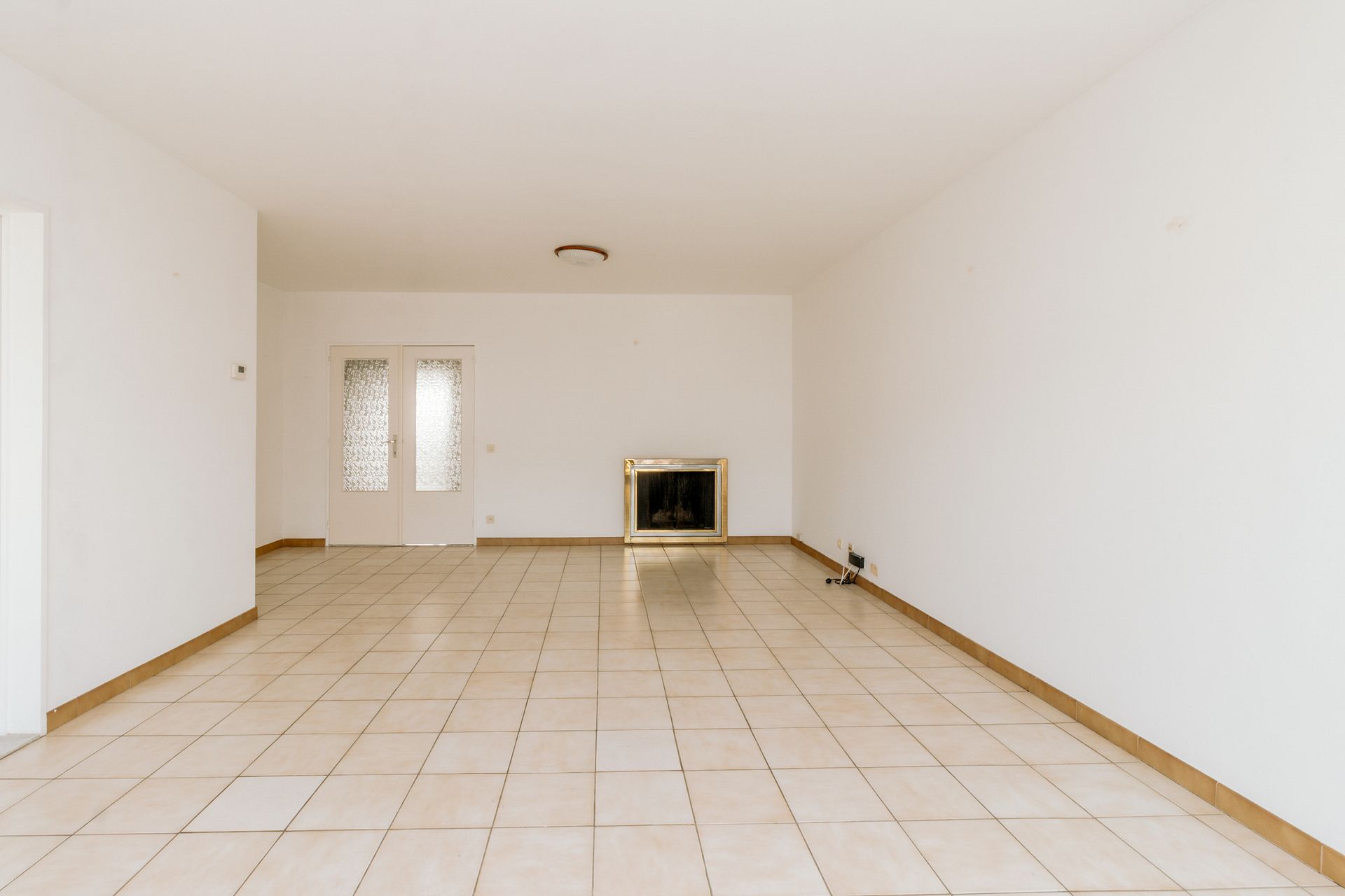 Lichtrijk appartement met 2 slaapkamers & staanplaats - foto 4