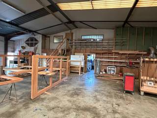 Commercial à vendre à Merchtem