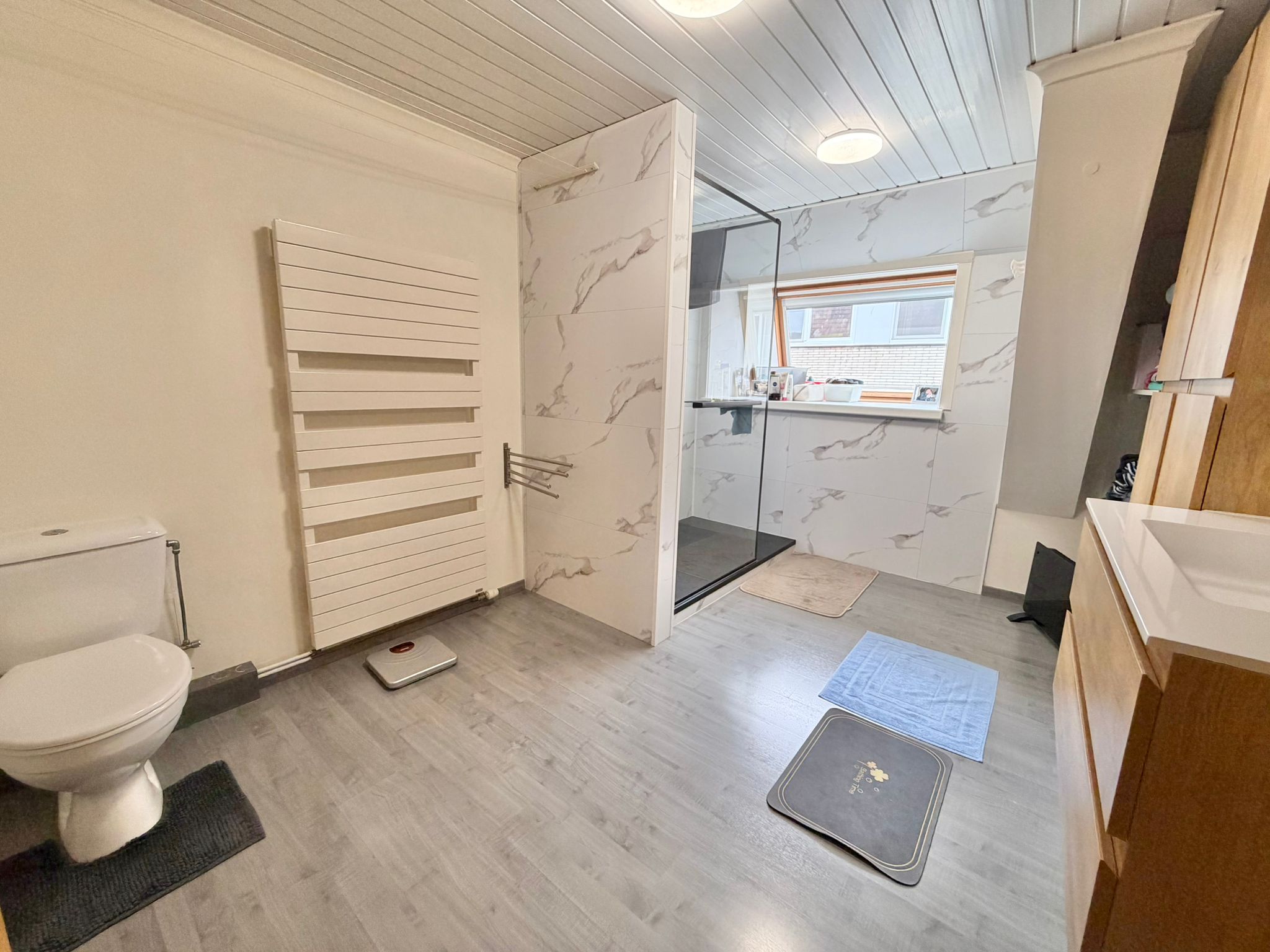 Woning met een polyvalente ruimte van 140m² - foto 4