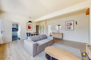 Istapklaar, ruim en lichtrijk appartement met 4 slaapkamers en 2 badkamers!Dit zéér ruim en lichtrijk 4 slaapkamer appartement met gunstig EPC (B) is...