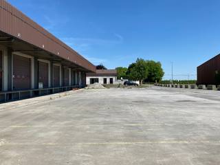 Commercial à louer à Ardooie