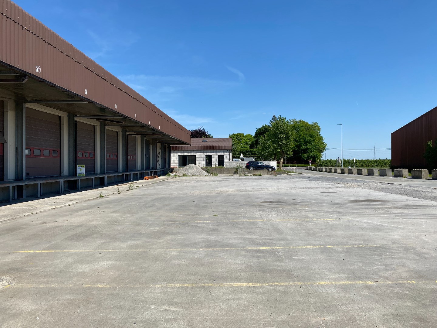 Commercial à louer à Ardooie - photo 1