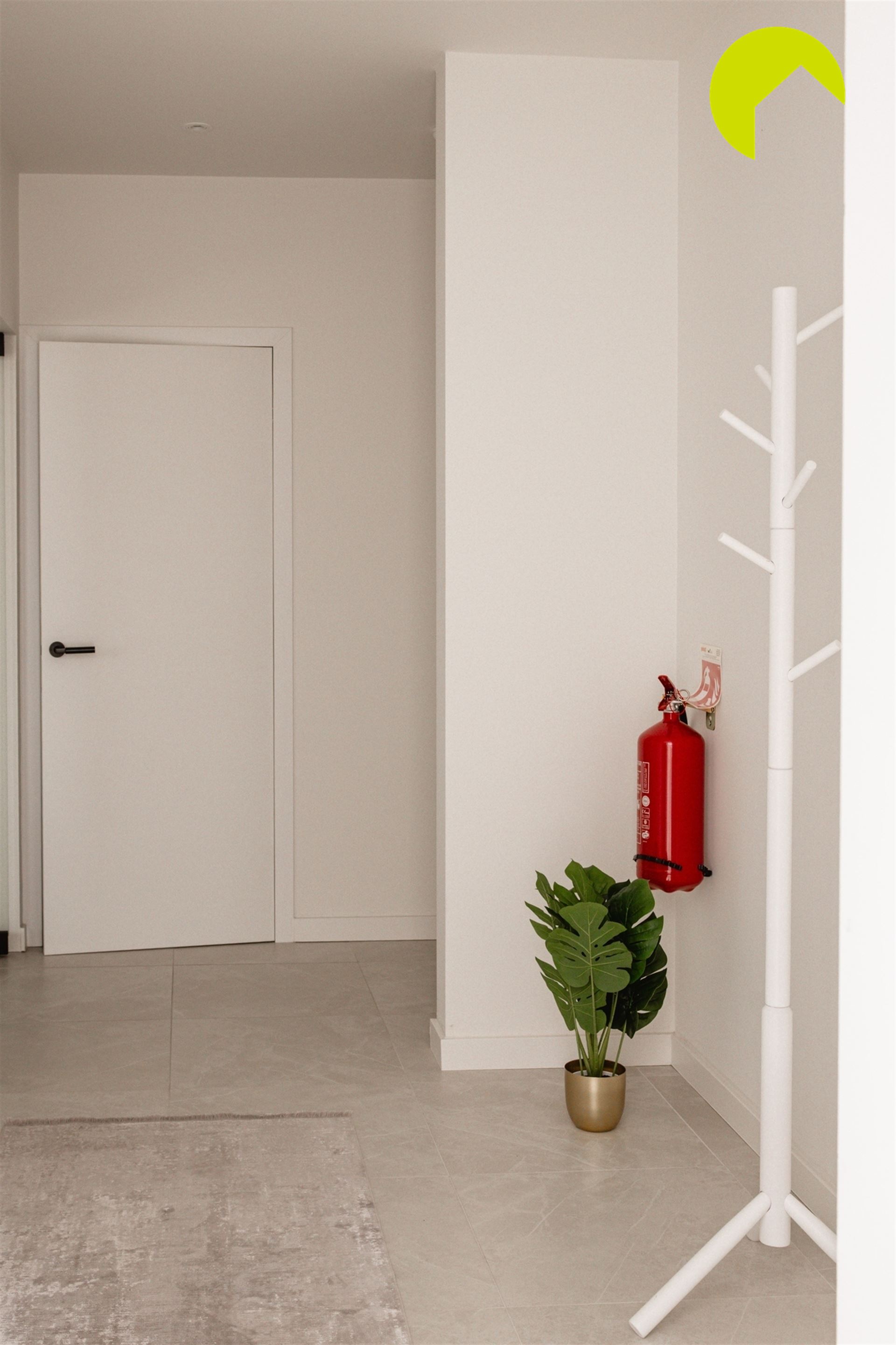 Luxe appartement met 2 slaapkamer - foto 5