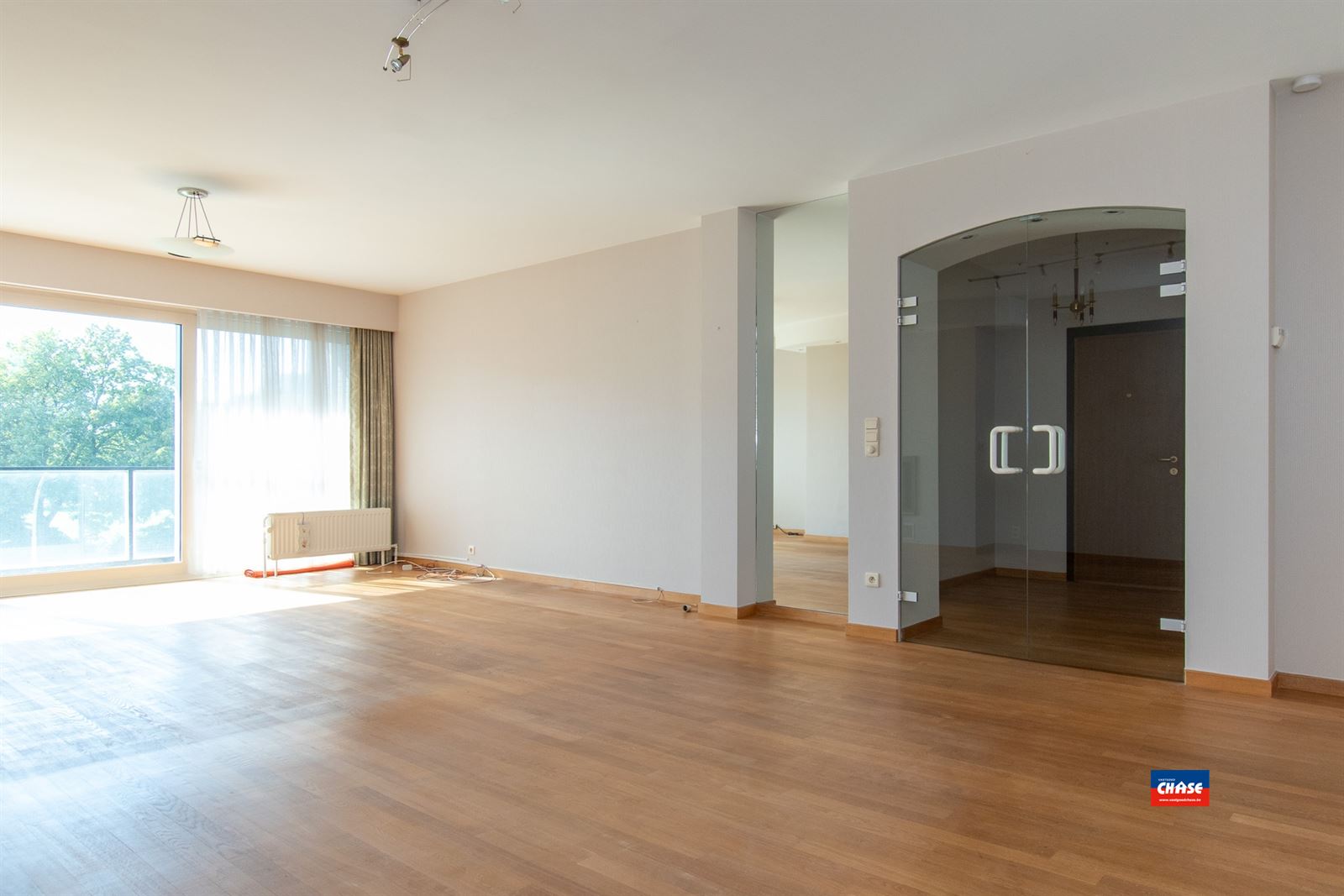 Ruim appartement met 3 slaapkamers, 2 terrassen en autostaanplaats - foto 5