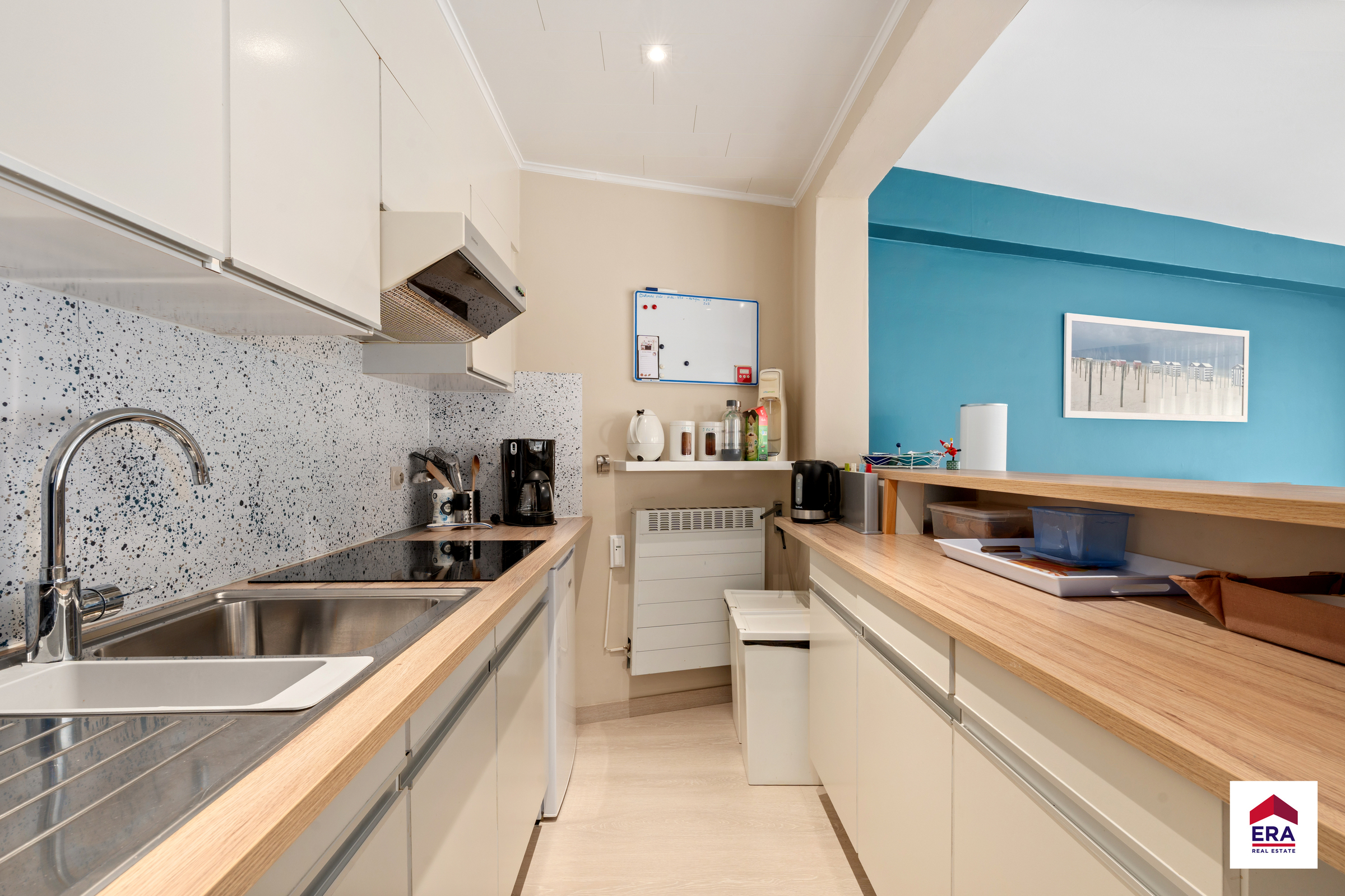 Gerenoveerd appartement met terras te koop in Koksijde! - foto 4