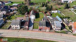 Deze open bebouwing uit 1931 is gelegen in een landelijke omgeving aan de Tiensebaan in Molenbeek-Wersbeek op een perceel van 1000 m².De locatie...