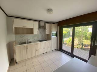 Ontdek dit gelijkvloerse appartement, ideaal gelegen op wandelafstand van het centrum en met alle voorzieningen vlakbij. Dankzij de goede...