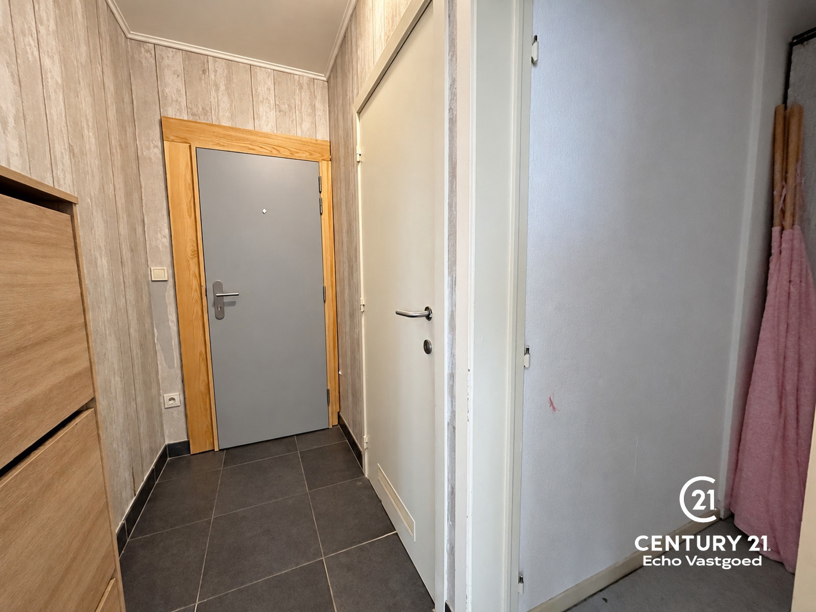 Fraai 3 slaapkamer appartement vlakbij de "Grote Markt" - foto 5