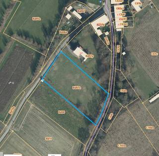 Bent u een natuurliefhebber, zoekt u een rustig stukje groen om in te ontsnappen, of bent u op zoek naar landbouwgrond van 45a60ca op een...