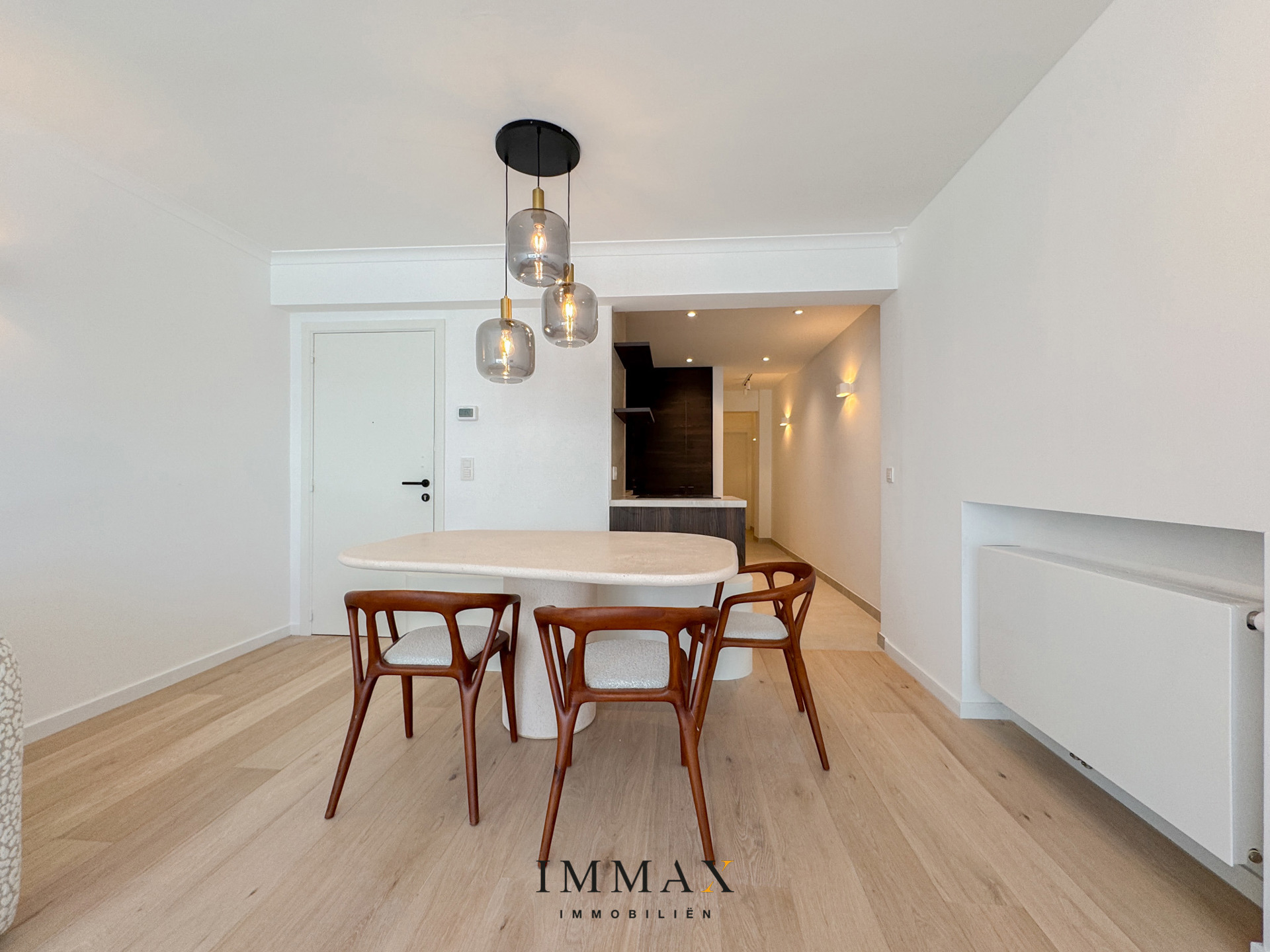 Stijlvol gerenoveerd appartement met prachtig zeezicht - foto 5