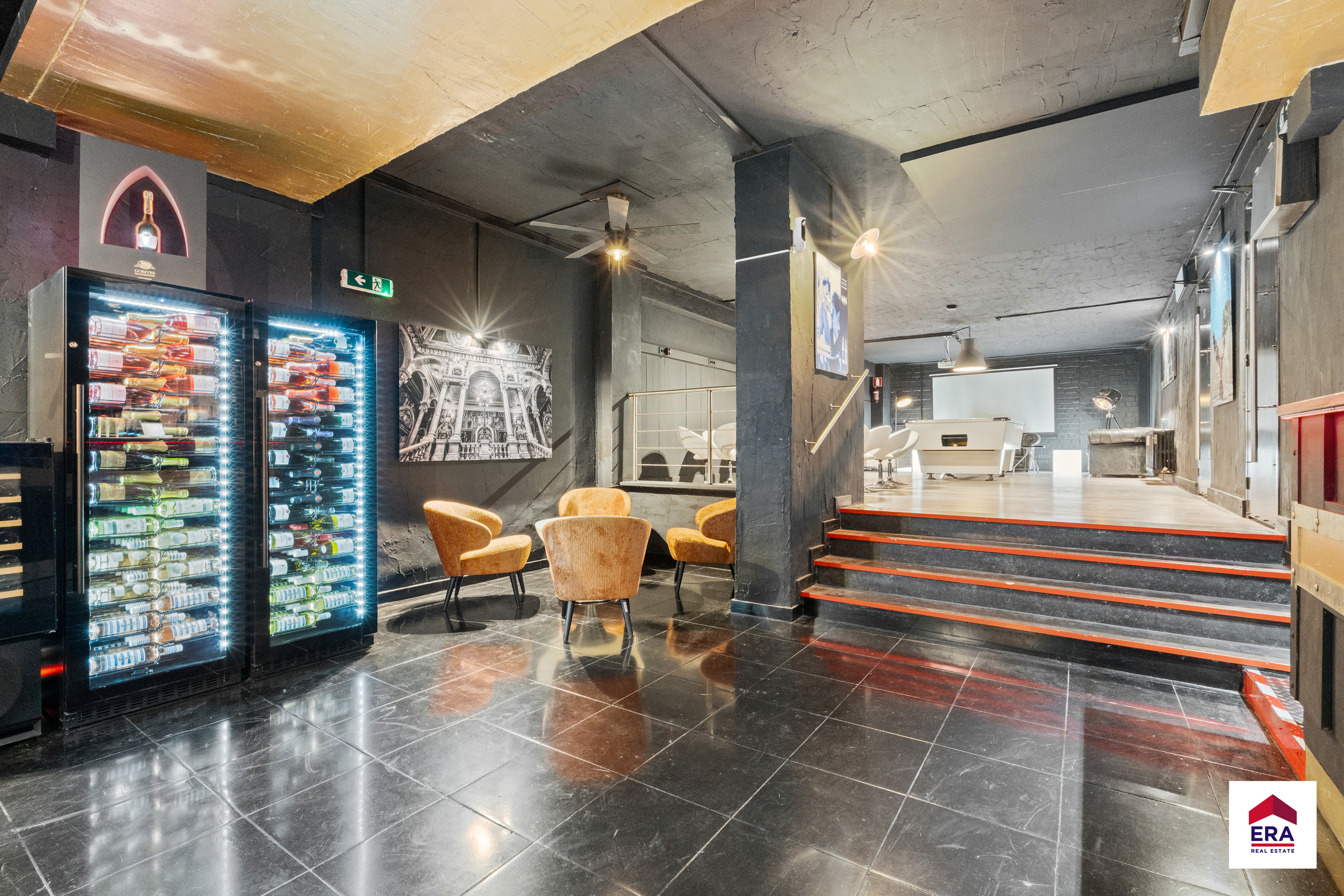 Te koop: Prachtig gelegen Loungebar te Sint-Idesbald! - foto 2