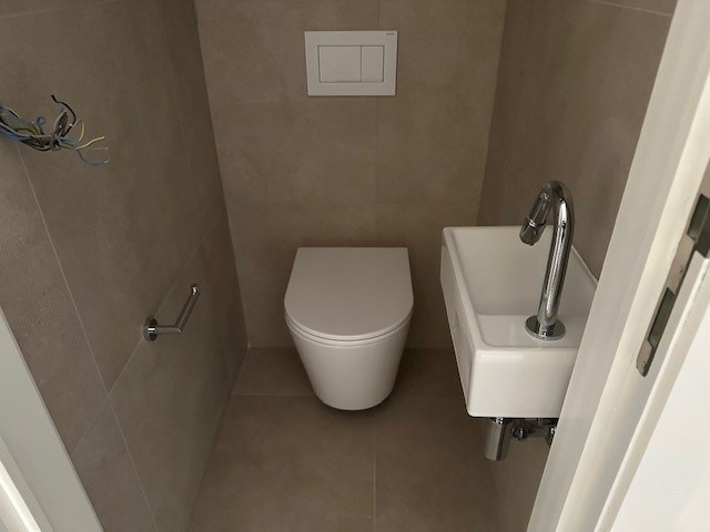 Volledig gerenoveerde, ongemeubelde studio op de 8e verdieping - Zeedijk Oostende - foto 5