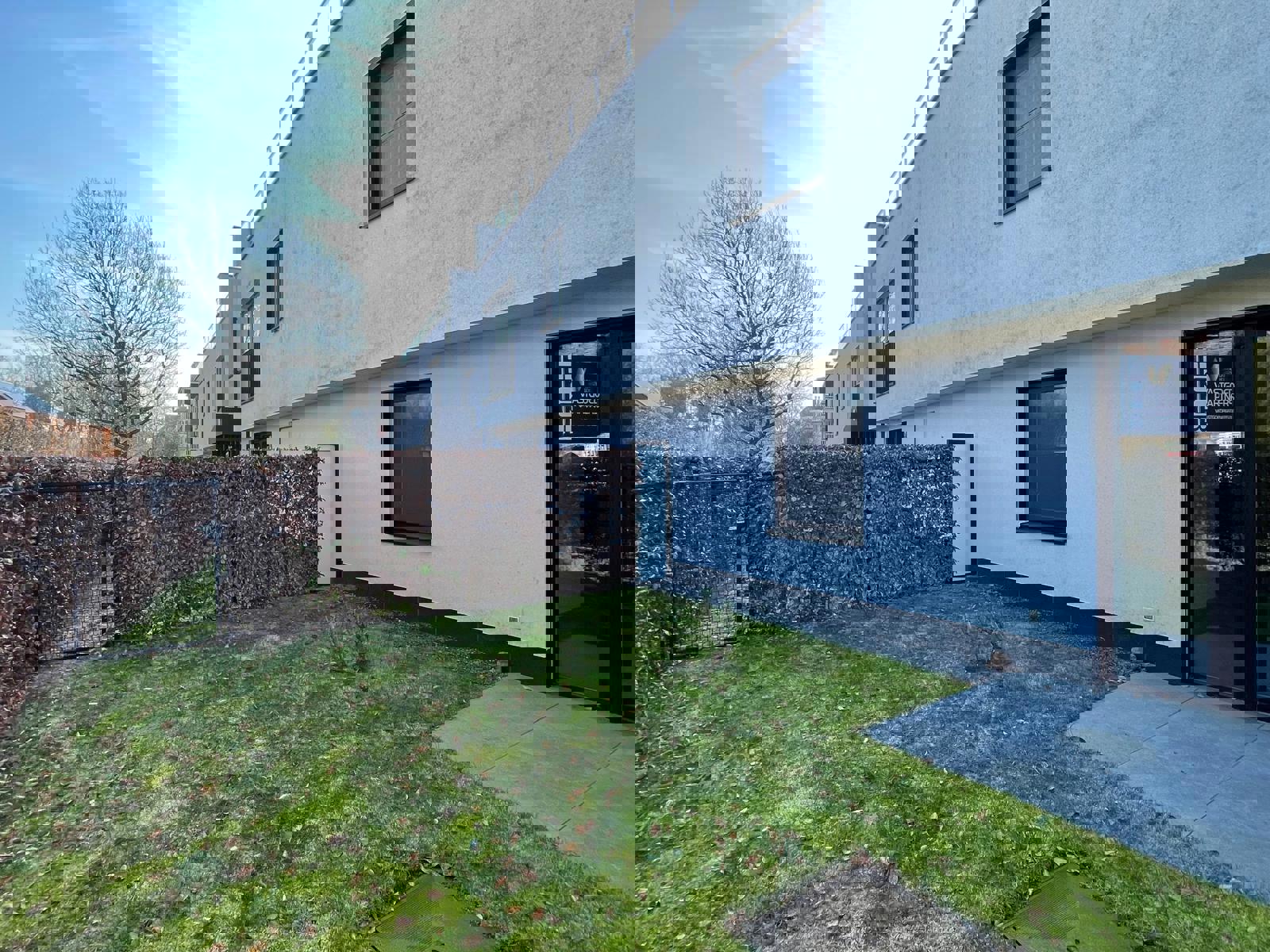 Trendy  energiezuinig appartement met tuin - foto 3