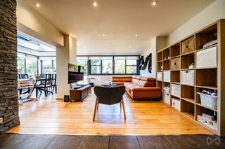 Superbe villa 5 chambres dans quartier résidentiel calme - Possibilité d'une profession libéraleSituée dans un environnement résidentiel prisé de...