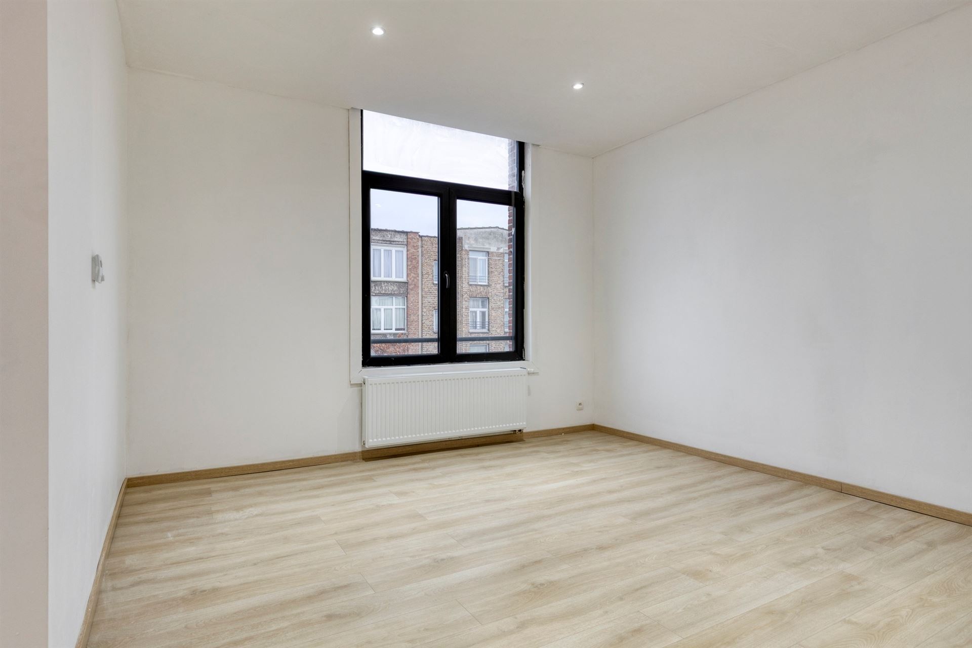 Apartment for sale in Deurne with 1 bedroom - photo 3