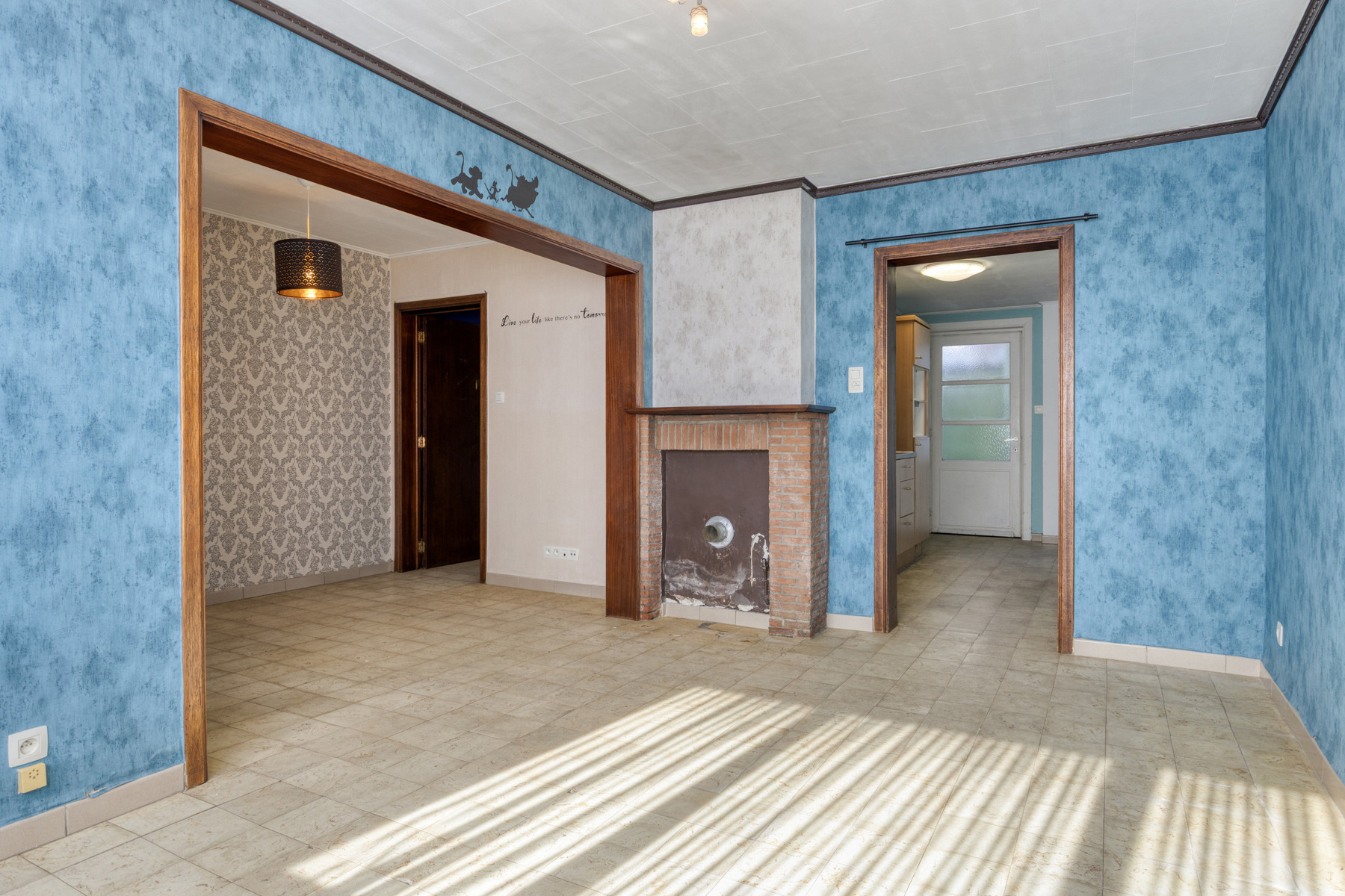 Gelijkvloers appartement met 2 slaapkamers nabij het centrum - foto 2