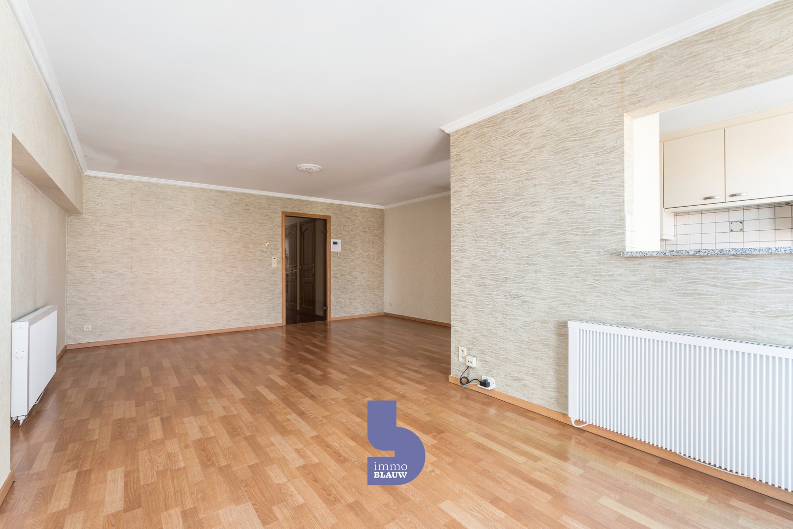Perfect onderhouden 2-slaapkamerappartement met garagebox in Mariakerke - foto 5