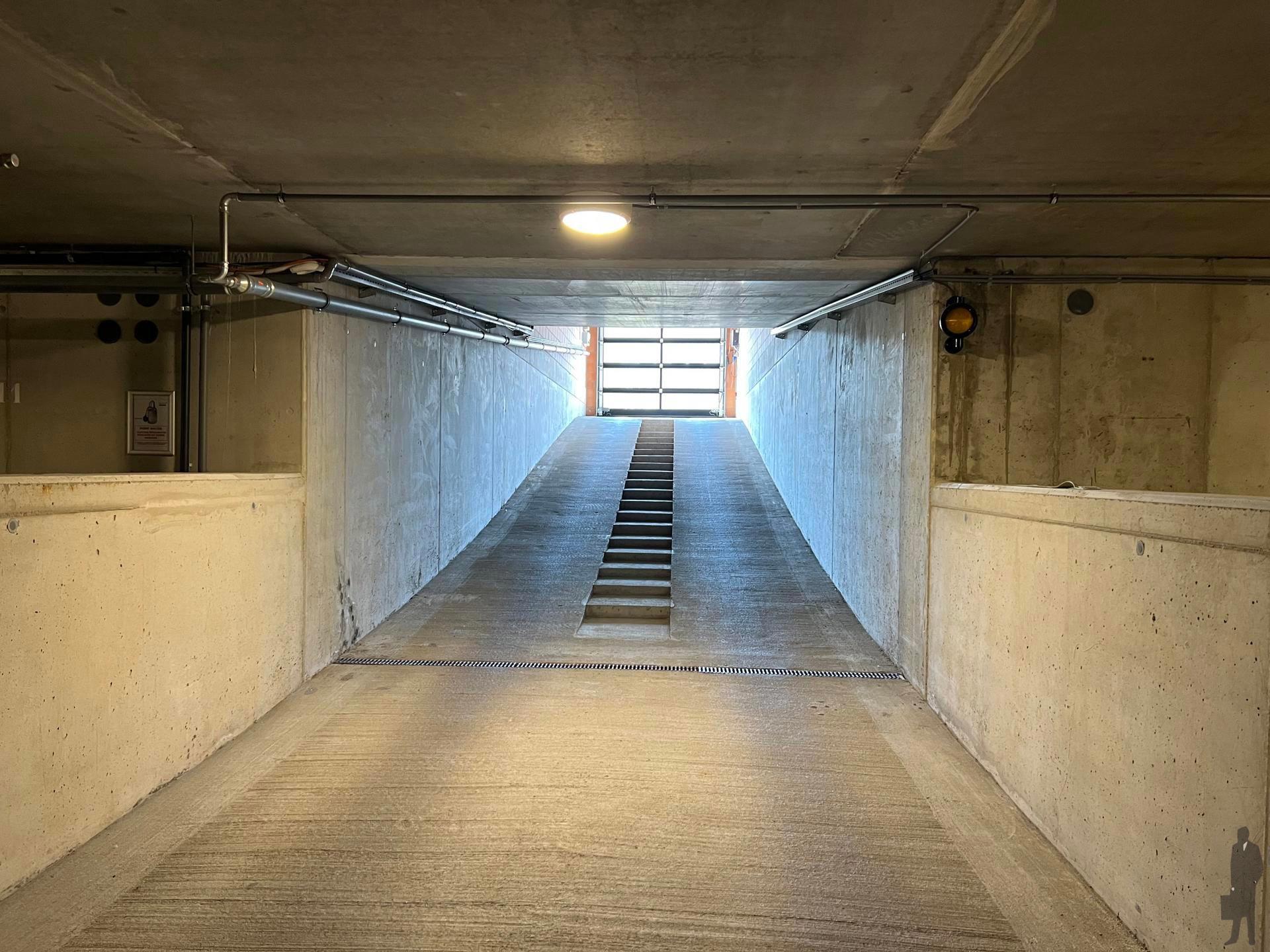 Autostaanplaats te koop in ondergrondse parkeergarage te Lille - foto 4