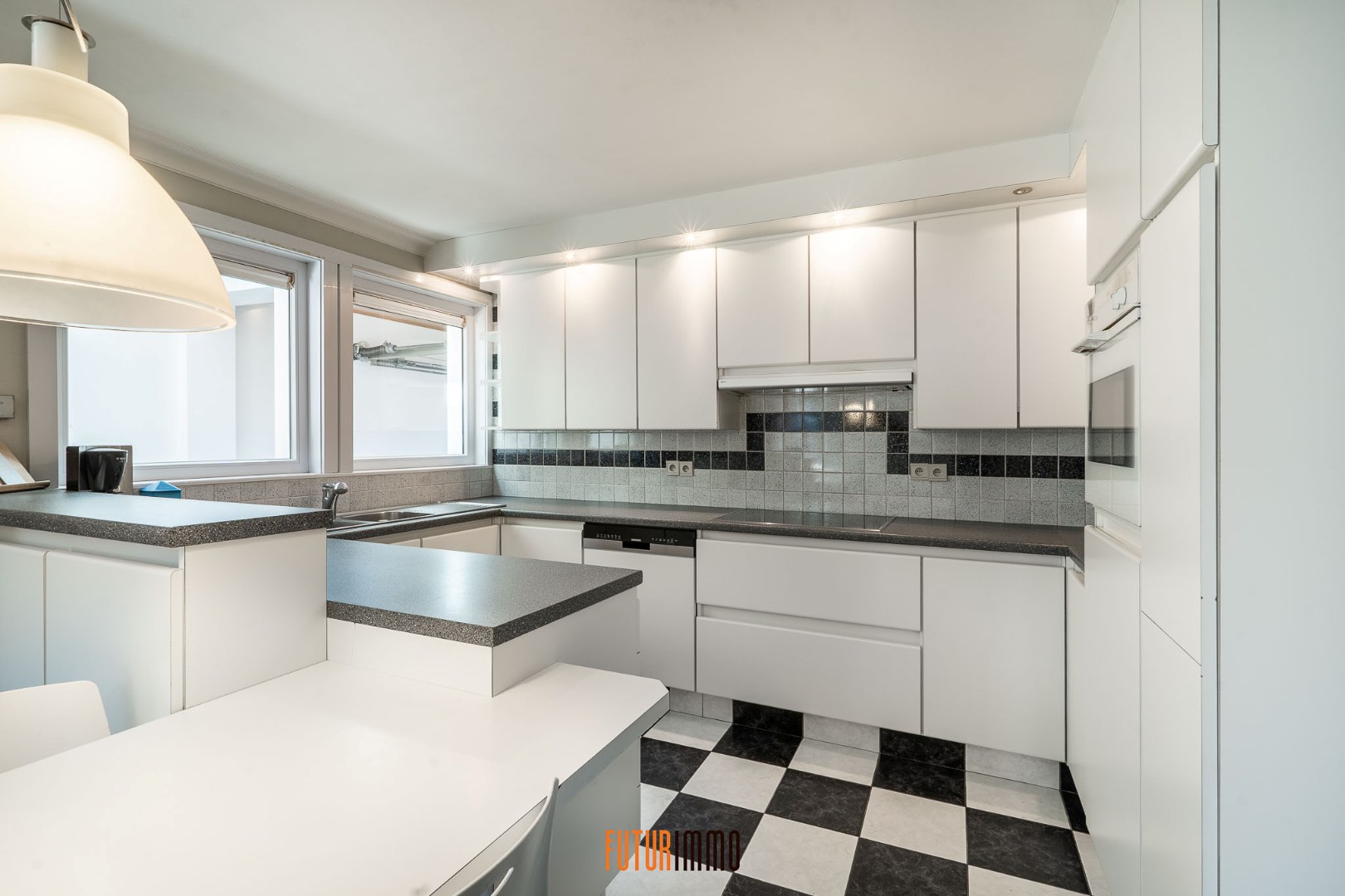 House for sale in Roeselare with 3 bedrooms - photo 5