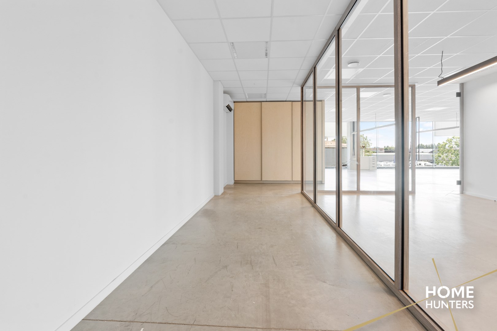 Commercial à louer à Poperinge - photo 5