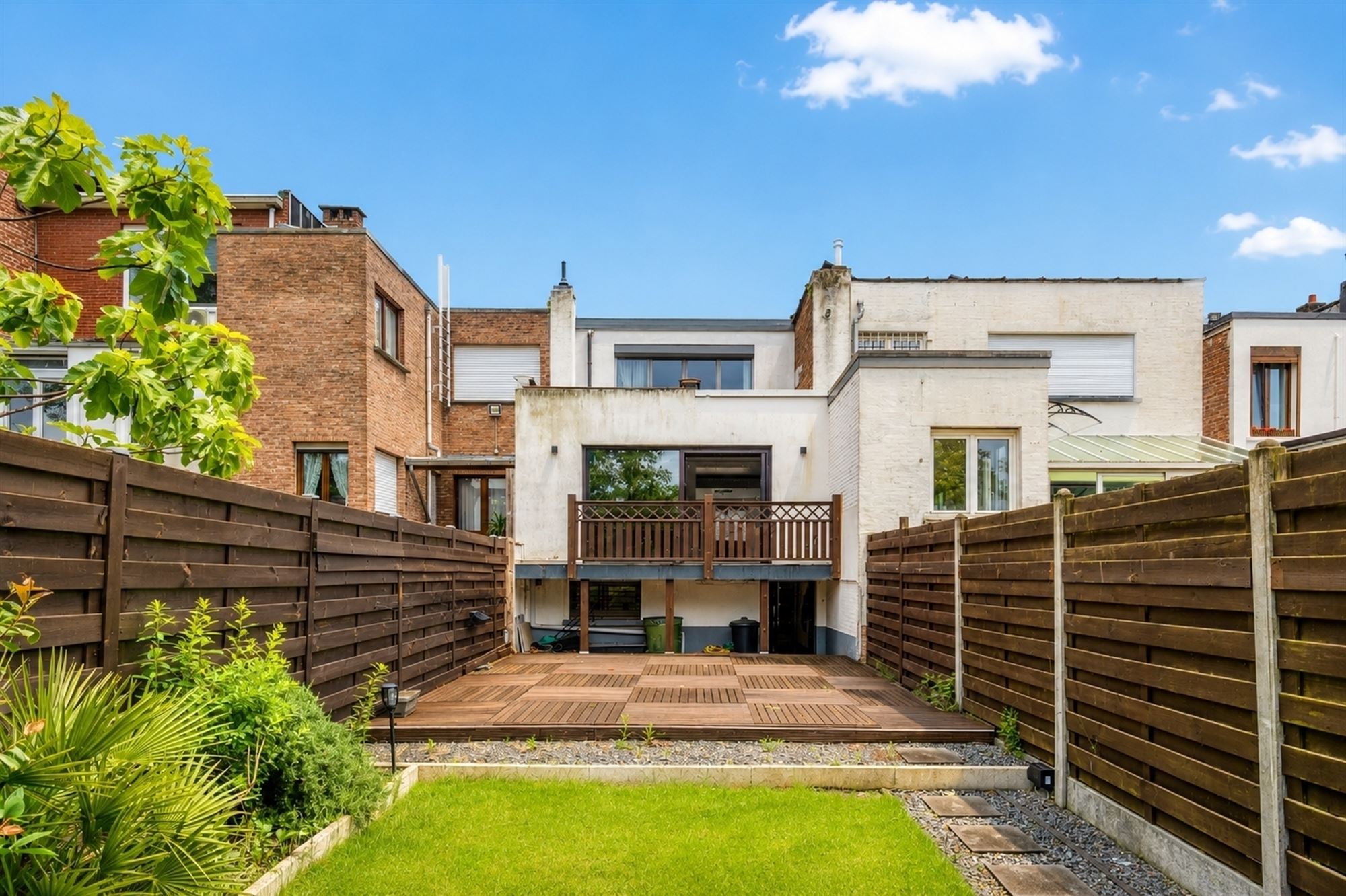 Instapklaar huis met grote tuin op centrale locatie in Borsbeek - foto 5