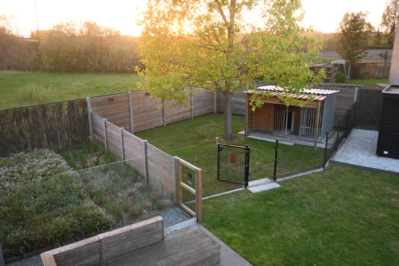Stijlvolle en energiezuinige gezinswoning met 4 slaapkamers op gegeerde locatie in De Pinte - foto 3