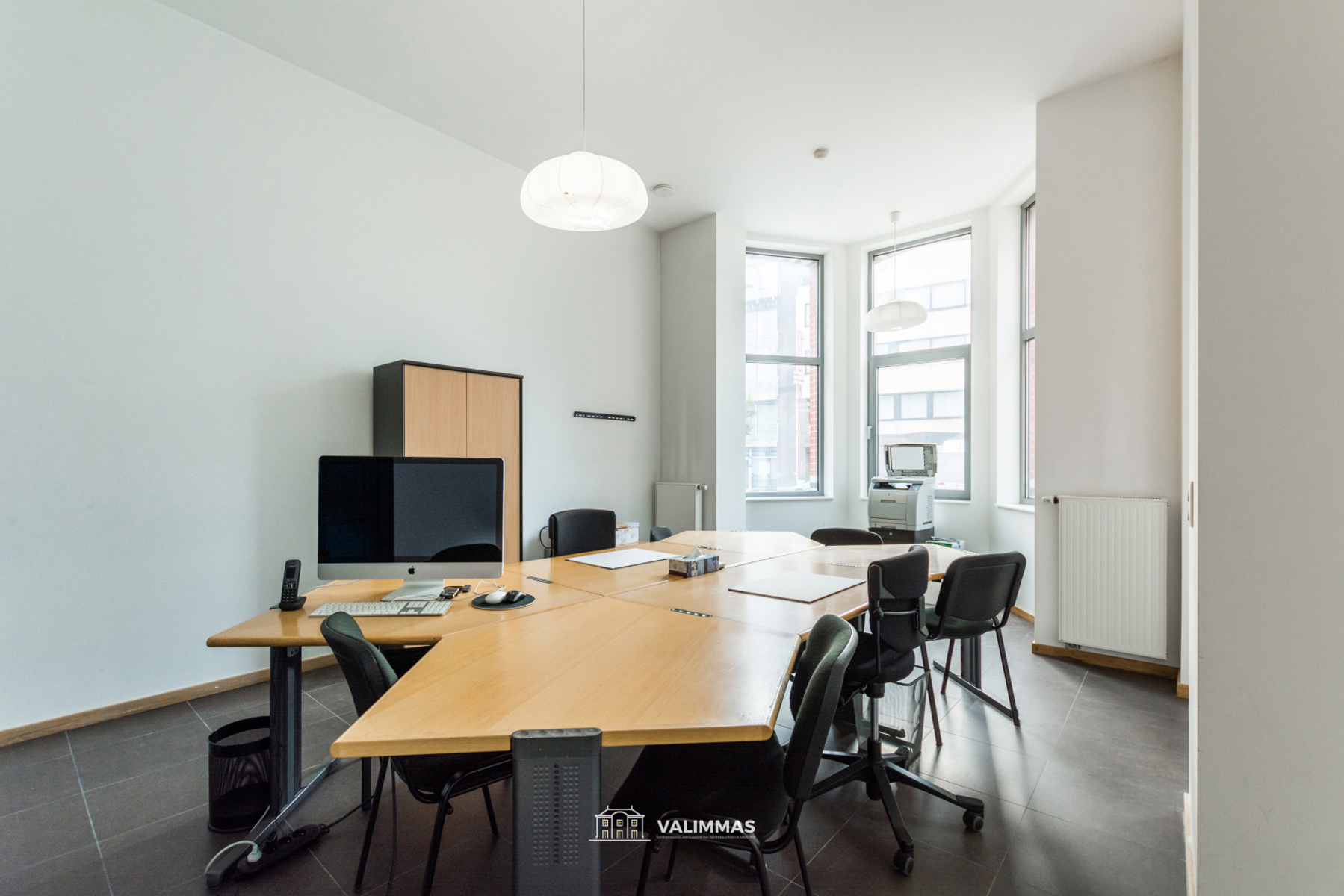 Commercieel gelegen kantoorruimte in stijlvolle herenwoning - foto 2