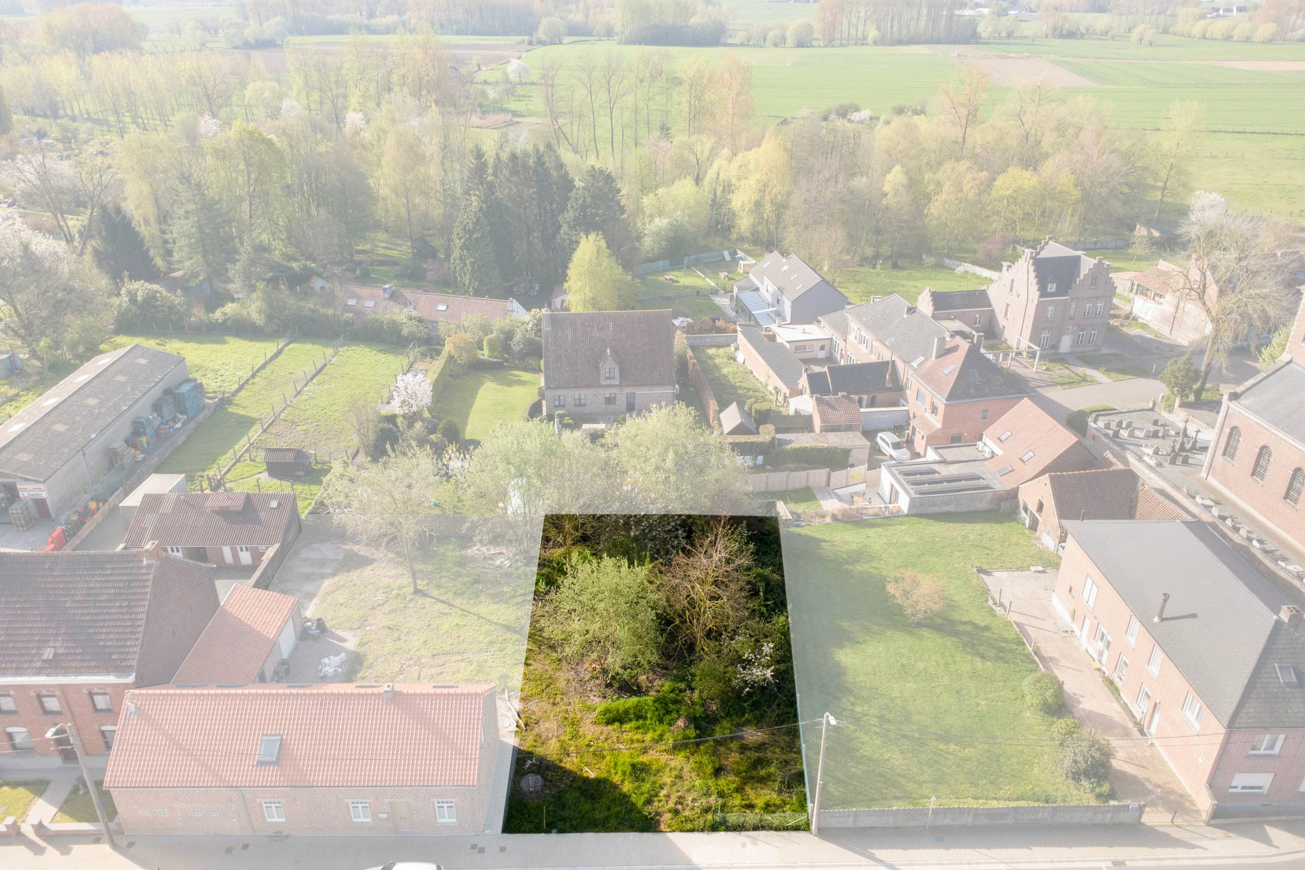Bouwgrond open bebouwing 4a30 in Waarbeke - foto 1