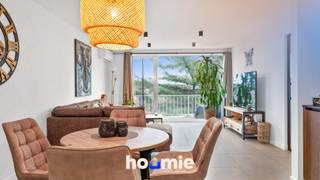 Op zoek naar een instapklaar, stijlvol én volledig vernieuwd appartement op een toplocatie?Welkom in hartje Maasmechelen waar je alles op...