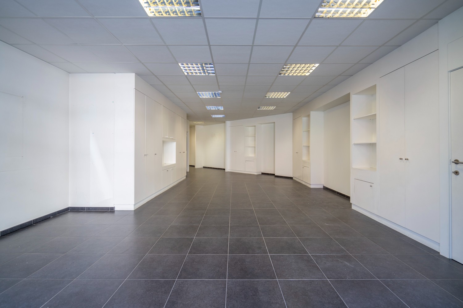 Commercial for sale in Roeselare - photo 4