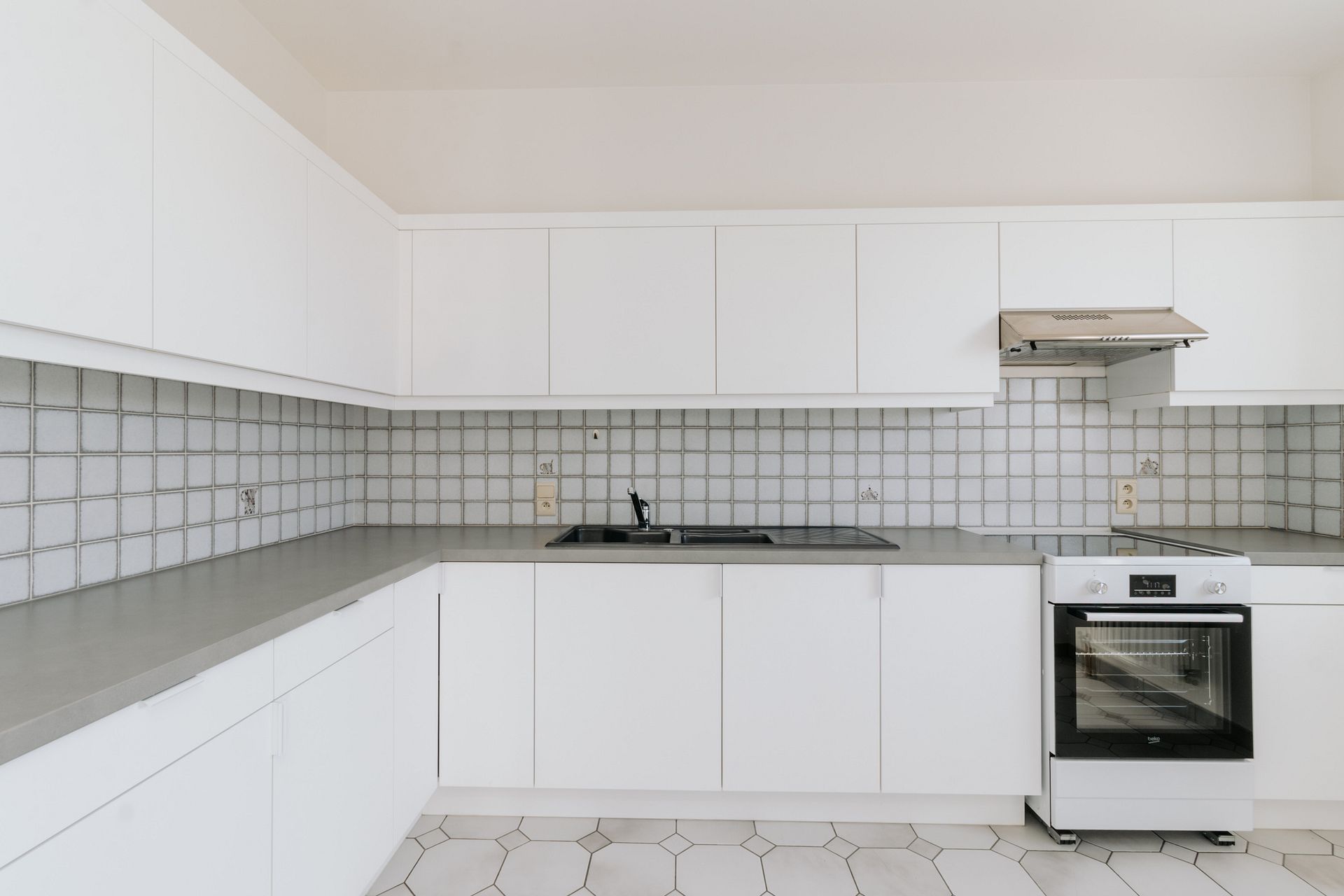 Ruim lichtrijk appartement te Vremde. - foto 5