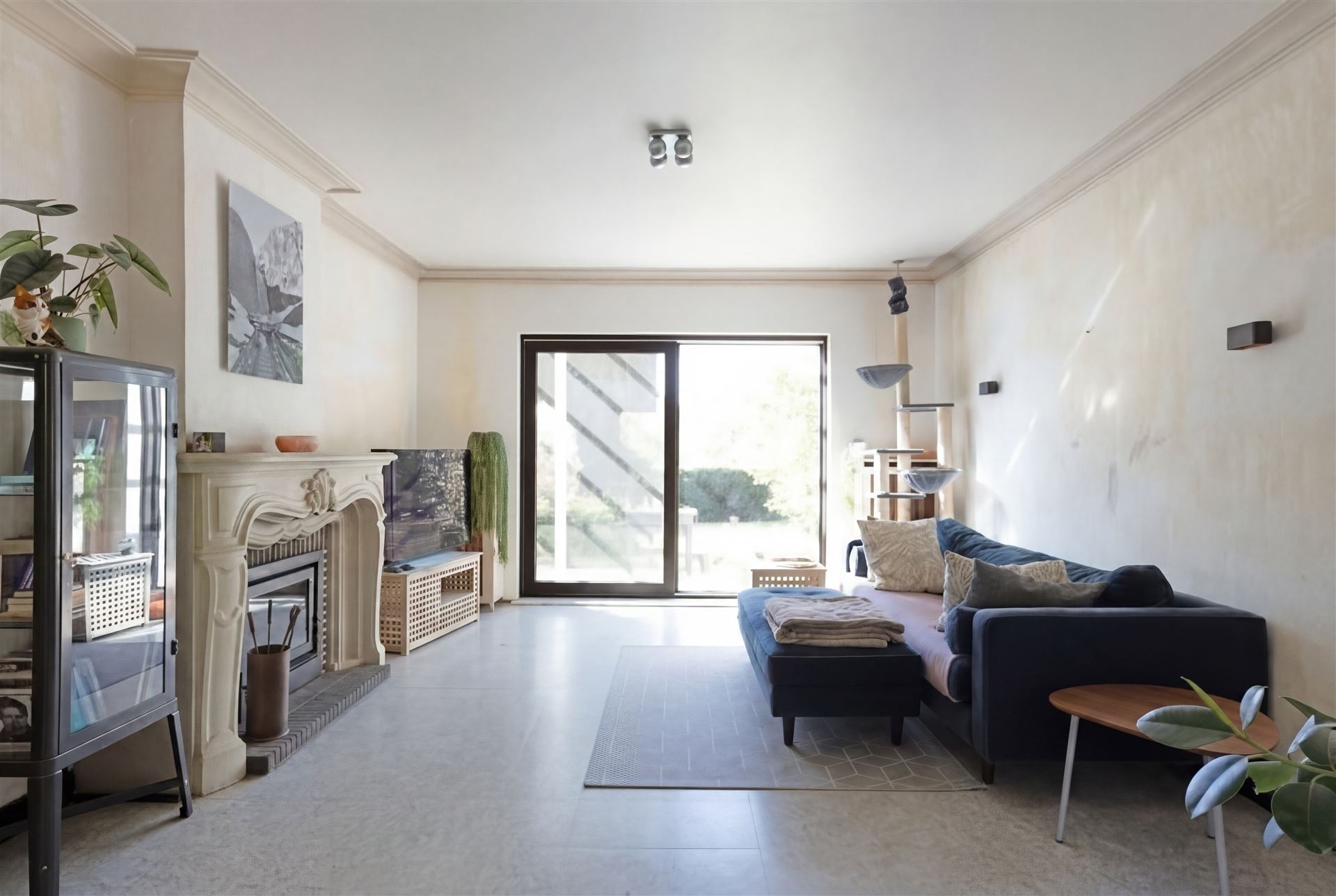 Villa - photo 2