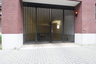 BIJ INTERESSE MAIL: TINNE.VAN.MECHELEN@HILLEWAERE.BE<br /><br />Staanplaats nr 59 te huur aan residentie Academie in de ondergrondse parking (-1) te Baron Frans du Fourstraat in Turnhout op wandel afstand van de grote markt van Turnhout en de winkelstraten.