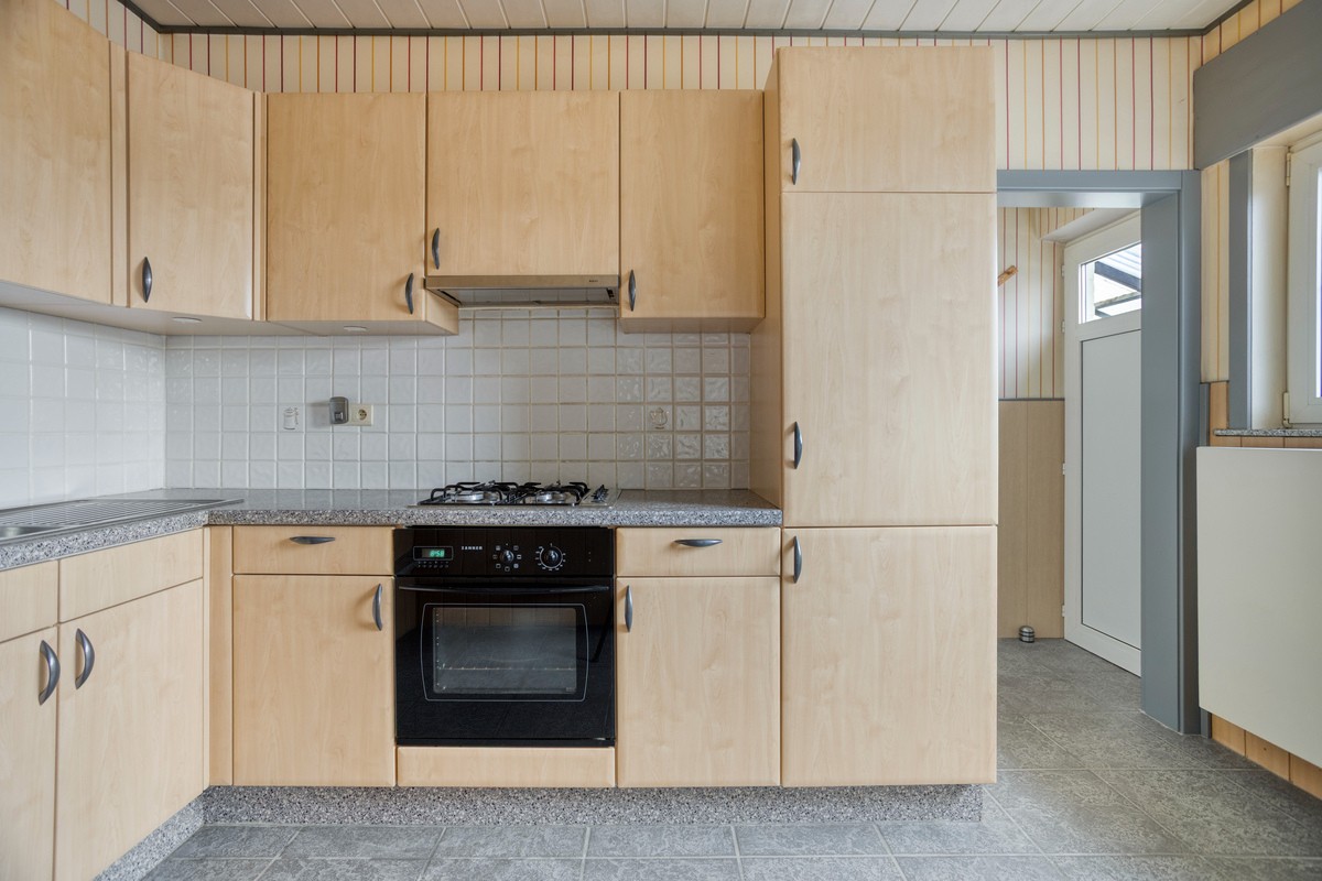 Op te frissen woning met twee slaapkamers op rustige locatie - foto 5