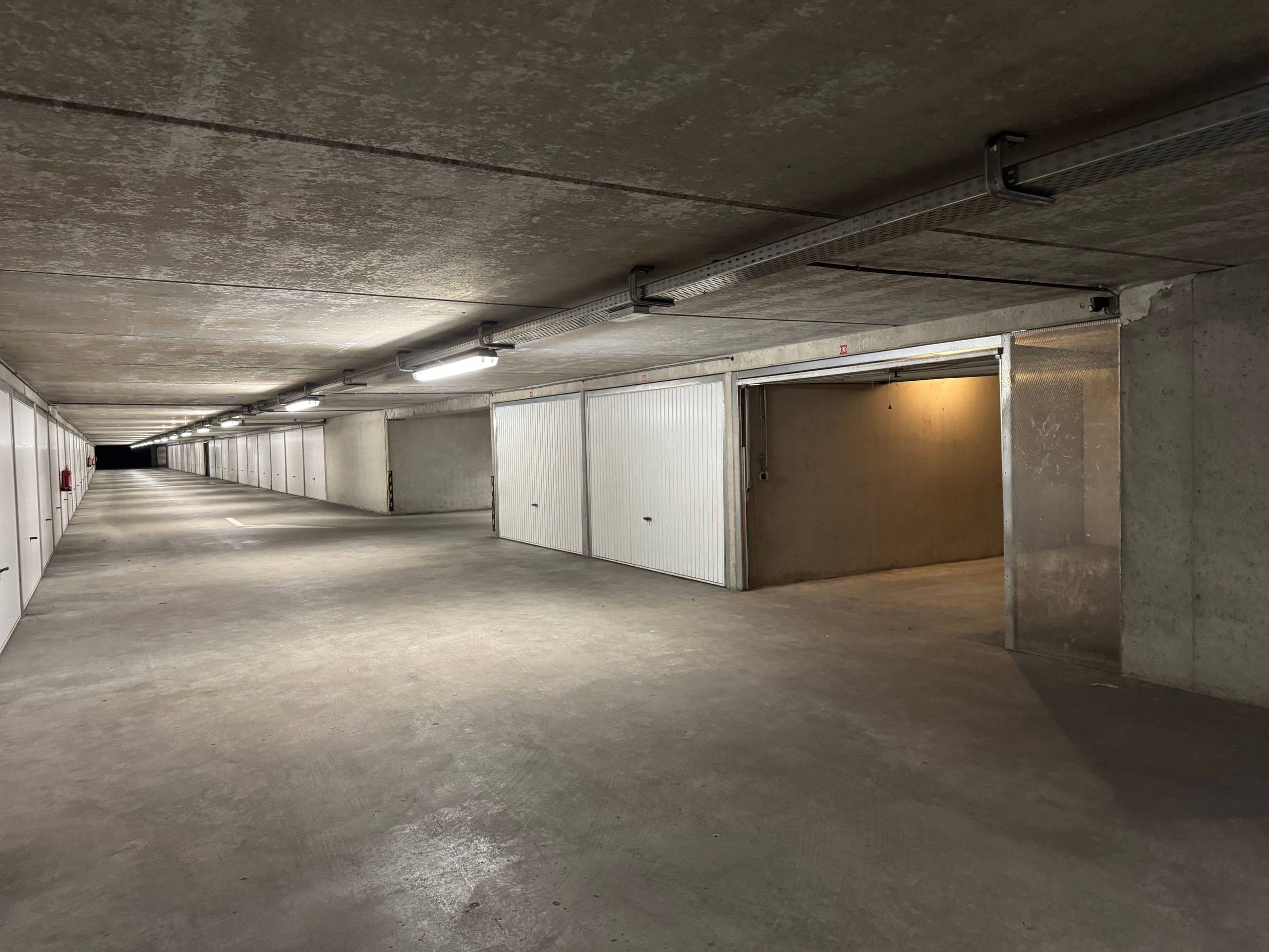 Garage à louer à Nieuport - photo 2