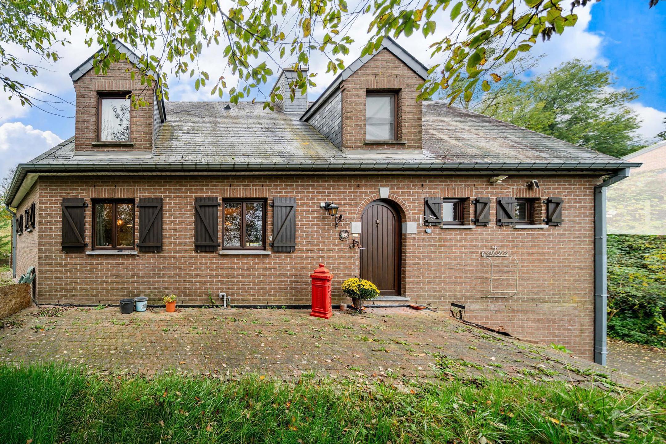 Huis te koop in Hoei met 4 slaapkamers - foto 2