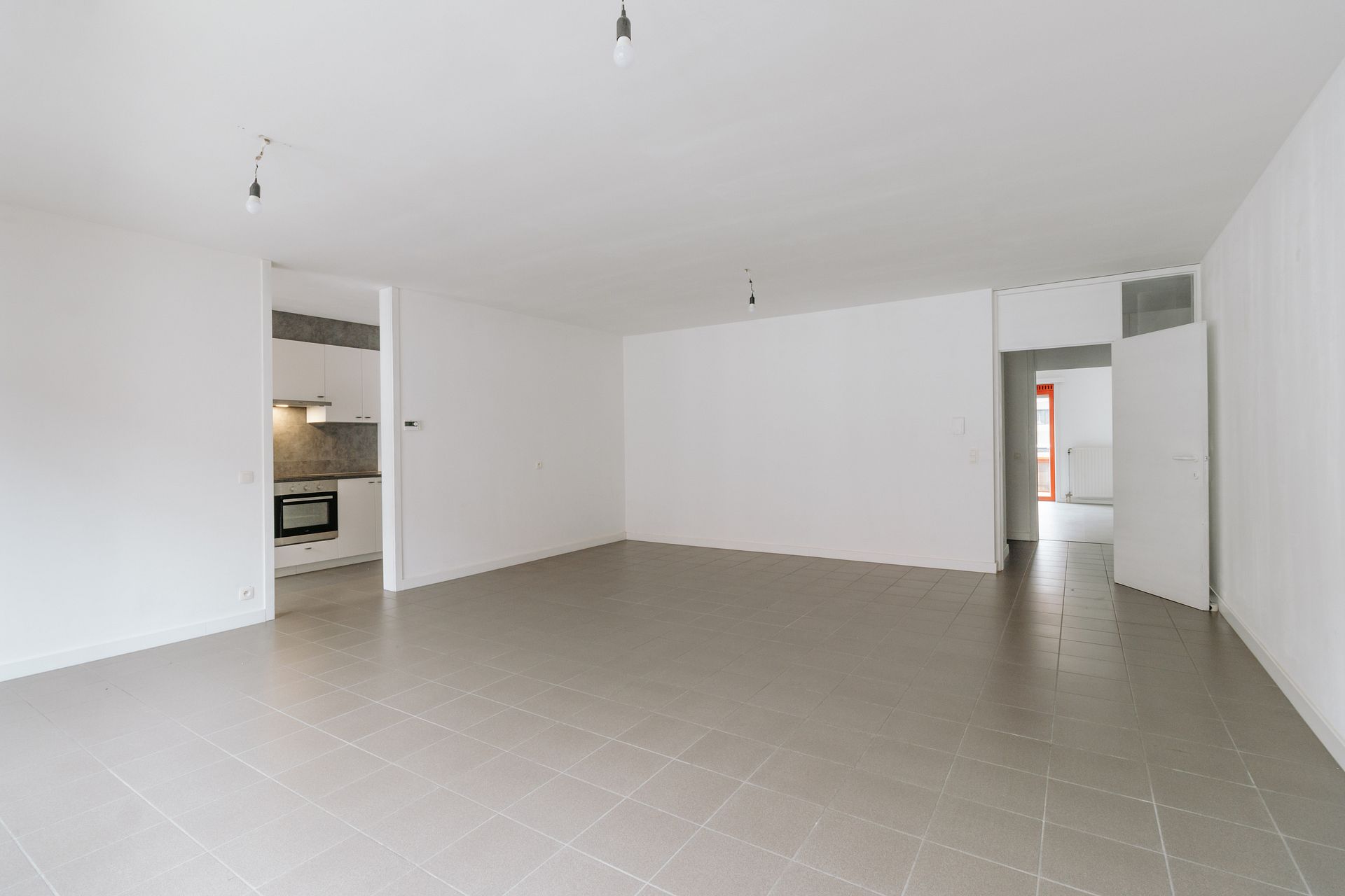 Ruim lichtrijke appartement te Lier. - foto 2