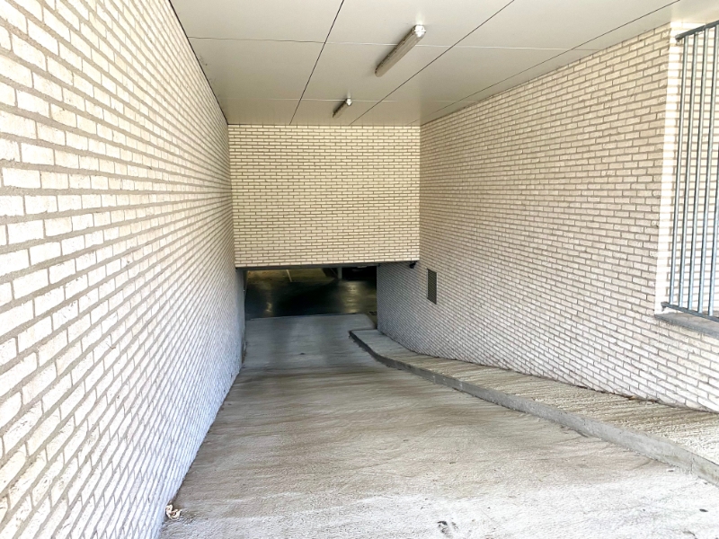 Ruime ondergrondse parking - foto 3