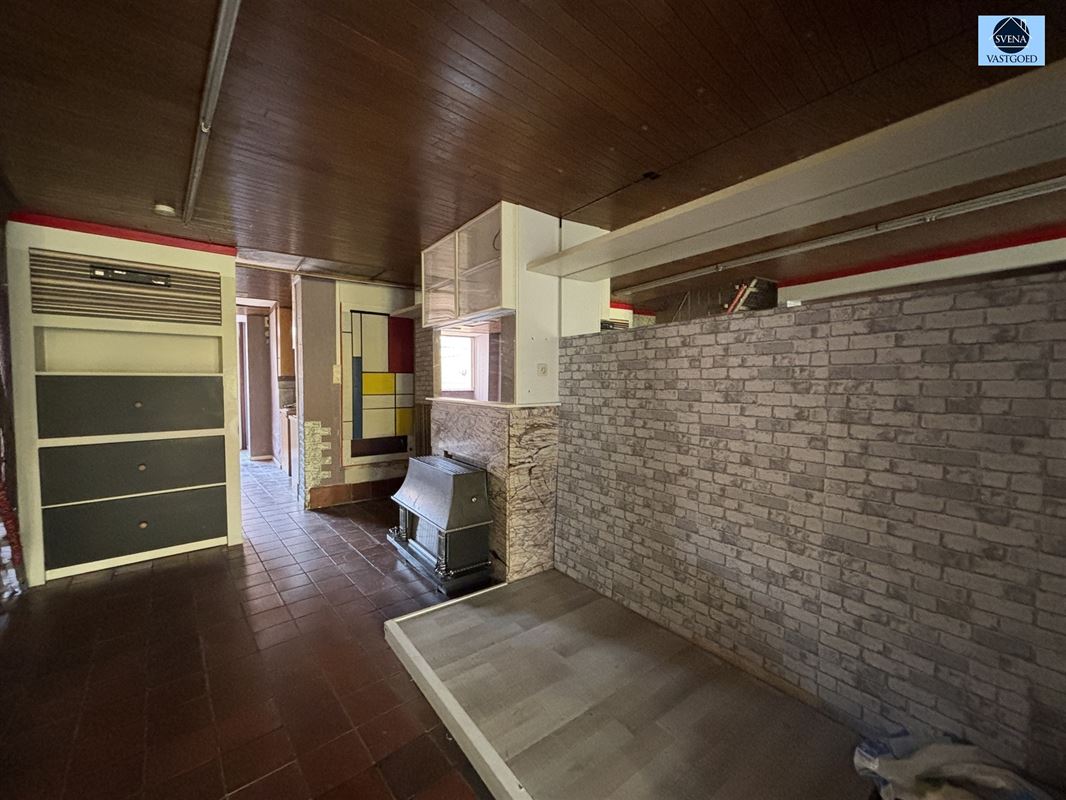 Retail space - photo 3