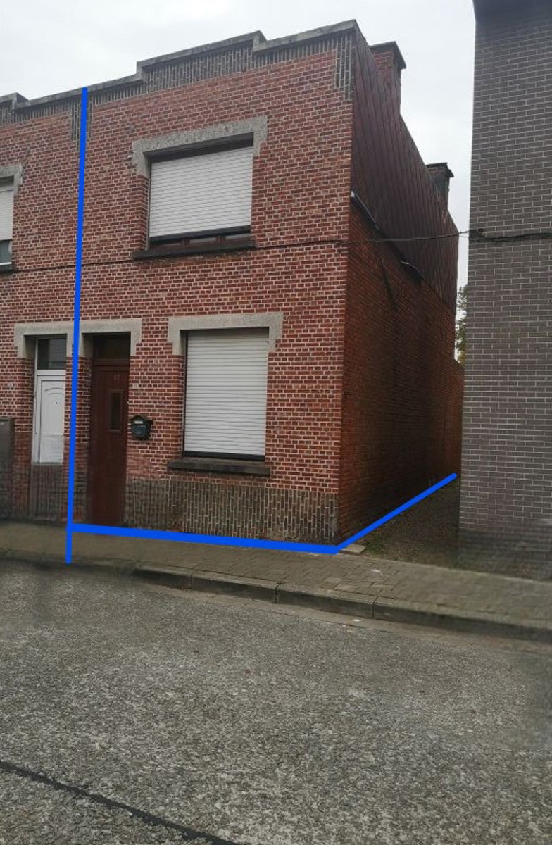 Halfopen bebouwing met potentieel  - foto 1