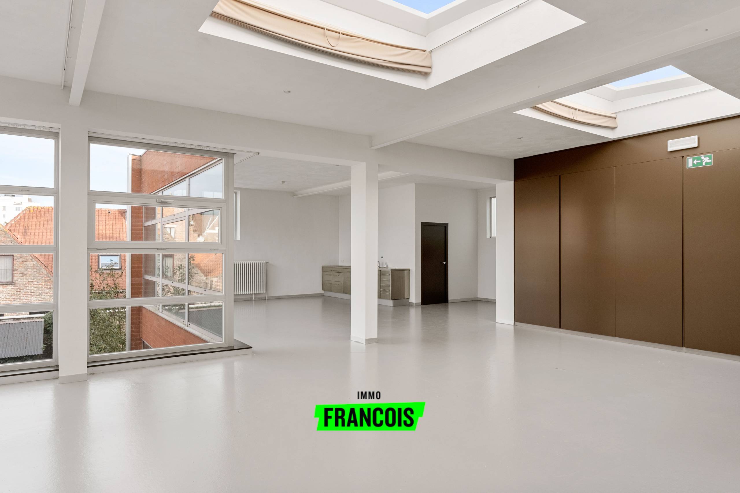 Exclusieve loft op topligging met mogelijkheid tot dakterras gelegen te Sint-Andries - foto 5