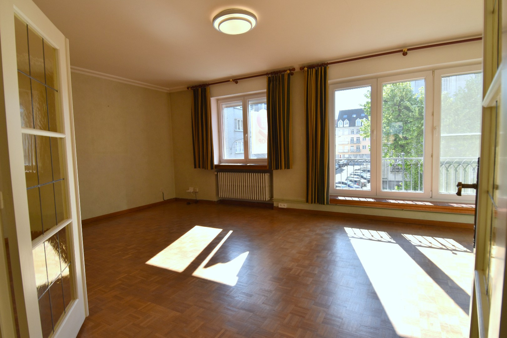 Appartement à louer à Courtrai avec 3 chambres - photo 2