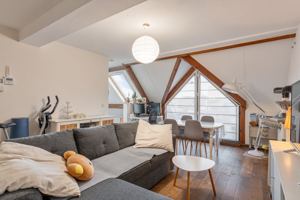 Instapklaar appartement met twee terrassen in het centrum van Genk - foto 2